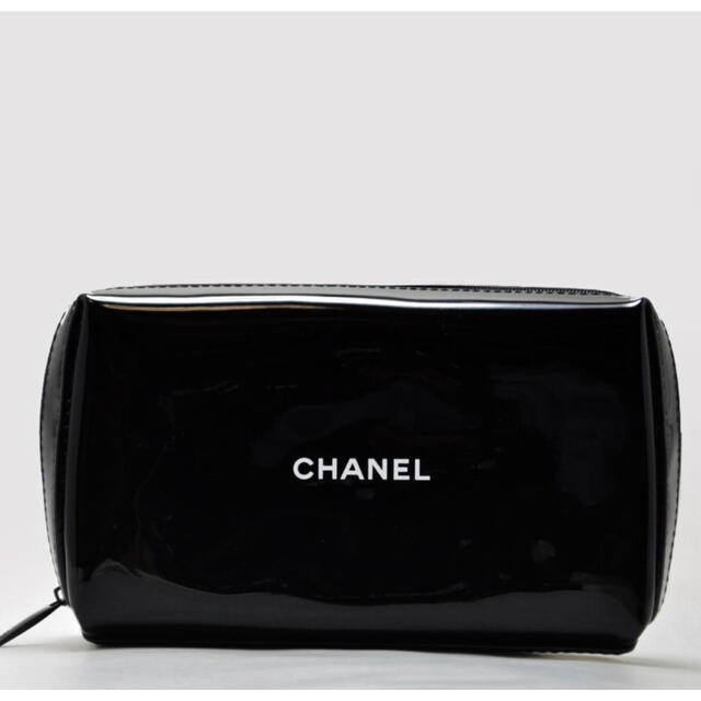 CHANEL(シャネル)のシャネル　エナメル　ノベルティ化粧ポーチ レディースのファッション小物(ポーチ)の商品写真