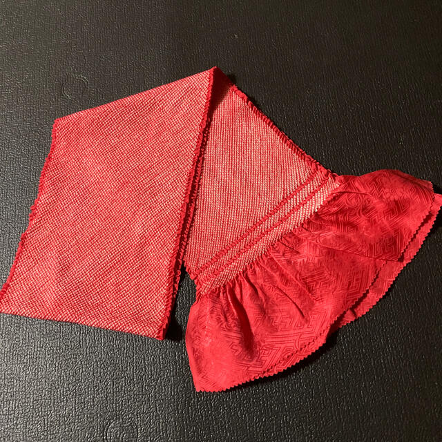 赤いヘコ帯　浴衣帯 レディースの水着/浴衣(浴衣帯)の商品写真