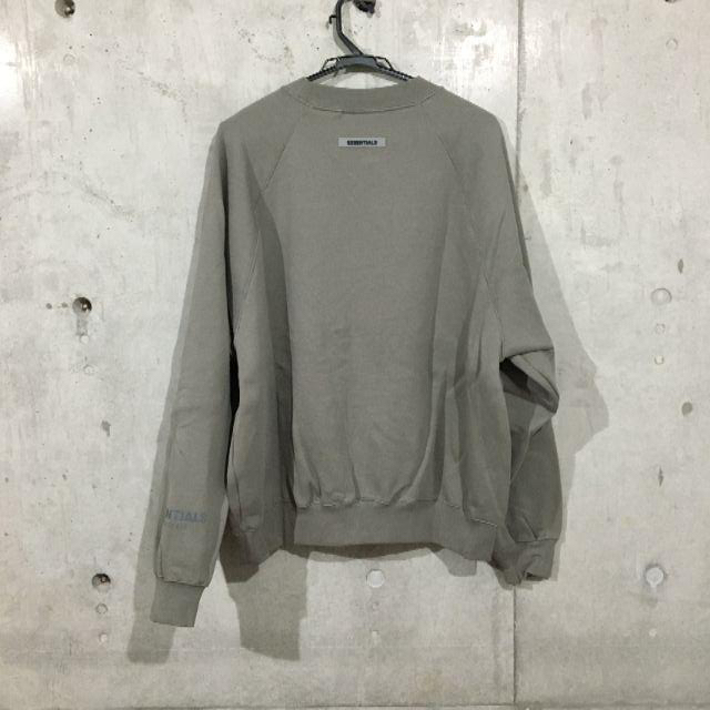 FEAR OF GOD(フィアオブゴッド)の★FOG ESSENTIALS★ クルーネック トレーナー チャコール［S］ メンズのトップス(スウェット)の商品写真