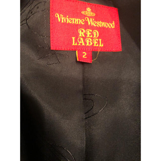 Vivienne Westwood(ヴィヴィアンウエストウッド)のあい様専用ページ15300円→割引 レディースのジャケット/アウター(テーラードジャケット)の商品写真