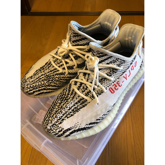 adidas(アディダス)の（中古）yeezy boost 350 v2  ゼブラ　29センチ　 メンズの靴/シューズ(スニーカー)の商品写真