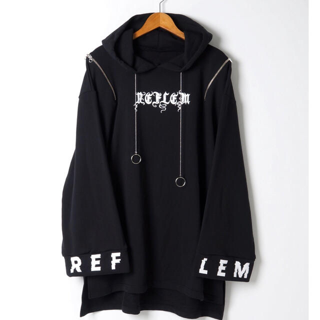 REFLEM【レフレム】ショルダーZIPツノ付きジップアップパーカー