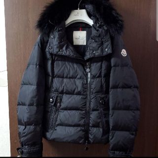 モンクレール(MONCLER)の稀少　MONCLER　ファー付きダウン　ブラック　1  国内正規品　ガーメント付(ダウンジャケット)