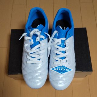 アンブロ(UMBRO)のサッカースパイク　（28.5cm）　　　★お値下げいたしました(シューズ)