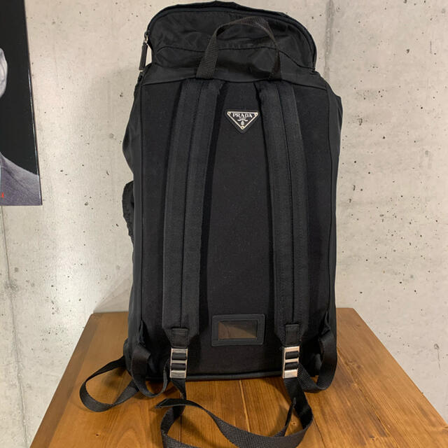 PRADA(プラダ)のPRADA バックパック リュック V136 初期モデル 付属品完備 伊勢丹購入 メンズのバッグ(バッグパック/リュック)の商品写真