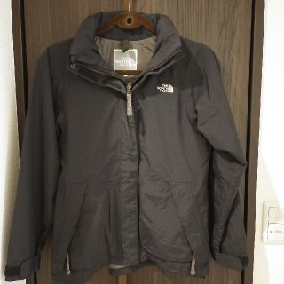 ザノースフェイス(THE NORTH FACE)の最終価格！The North Face ノースフェイス ジャケット (ナイロンジャケット)