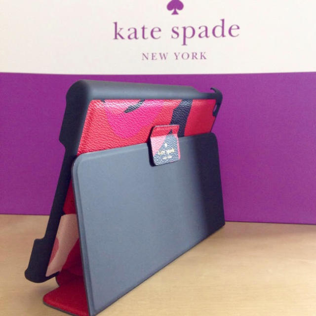 kate spade new york(ケイトスペードニューヨーク)の【yuuuu*様】♠︎iPadミニケース レディースのファッション小物(その他)の商品写真