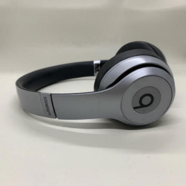 Beats by Dr Dre(ビーツバイドクタードレ)の大人気Beats solo2 Wirelessスペースグレイ、訳あり格安♪ スマホ/家電/カメラのオーディオ機器(ヘッドフォン/イヤフォン)の商品写真