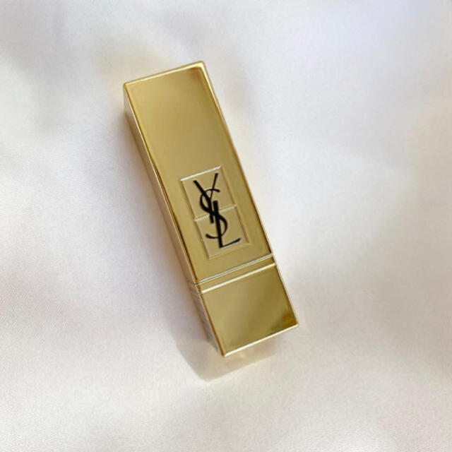 Yves Saint Laurent Beaute(イヴサンローランボーテ)のイブサンローラン ルージュ ピュールクチュール No.1 ミニ口紅 コスメ/美容のベースメイク/化粧品(口紅)の商品写真