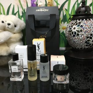 イヴサンローランボーテ(Yves Saint Laurent Beaute)のYSL香水、新ピュアショット、ナイトセラム、ピュアショットクリーム7ml(3)(乳液/ミルク)