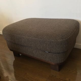 カリモク家具(オットマン)のフリマアイテム一覧 カリモク家具(オットマン)のフリマアイテム一覧