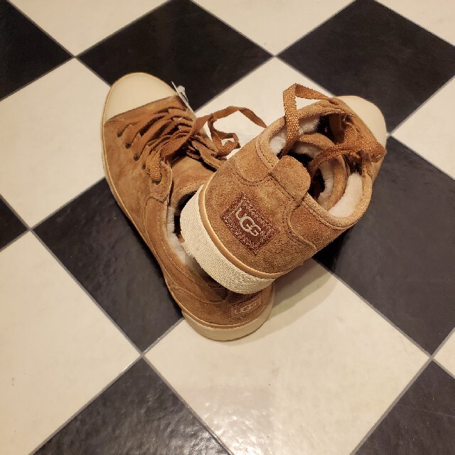 UGG(アグ)の【箱なし 】UGG EVERA Chestnut Sneakers レディースの靴/シューズ(スニーカー)の商品写真