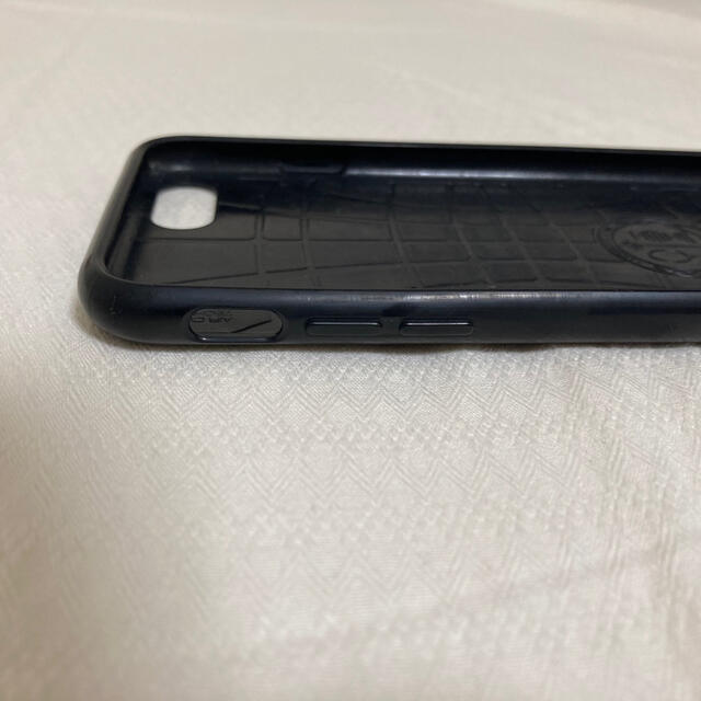 spigen iPhoneケース iPhone7/8/SE スマホ/家電/カメラのスマホアクセサリー(iPhoneケース)の商品写真