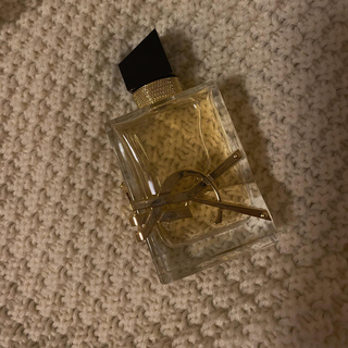 イヴサンローランボーテ(Yves Saint Laurent Beaute)のイヴ・サンローラン　香水(香水(女性用))