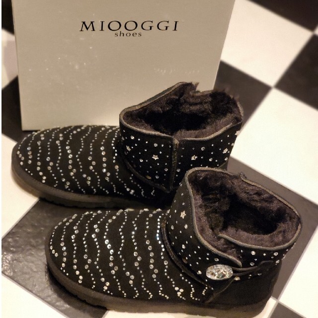 MIOOGGI デザインムートンブーツ スター レディースの靴/シューズ(ブーツ)の商品写真
