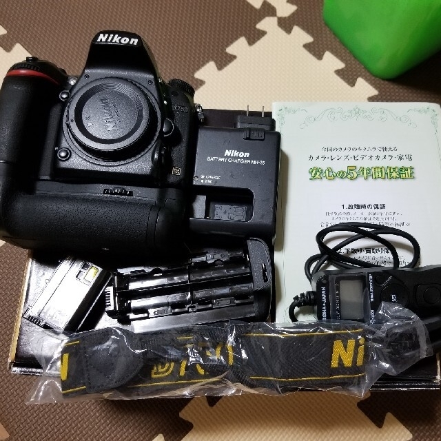 Nikon - nikon d750 ボデイー とSigma70-200 レンズ 専用