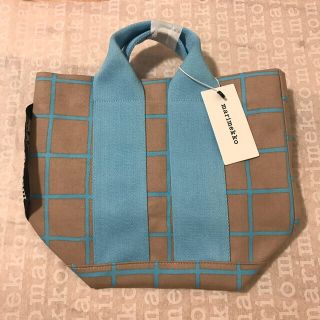 マリメッコ(marimekko)の新品！マリメッコ　Ilta Iso Ruutu bag  バッグ(トートバッグ)