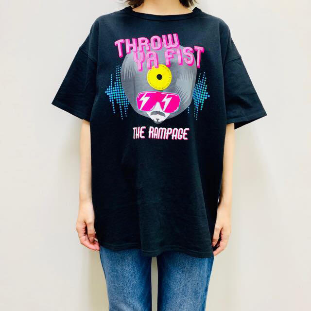 THE RAMPAGE(ザランページ)のThe RAMPAGE LIVE TOUR 2019 BIG Tシャツ  エンタメ/ホビーのタレントグッズ(アイドルグッズ)の商品写真