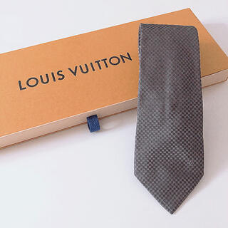 LOUIS VUITTON ルイヴィトン ネクタイ LV ロゴ