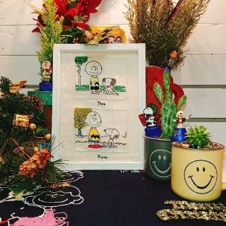 ピーナッツ(PEANUTS)のスヌーピー刺繍♪加工フレーム付き(インテリア雑貨)