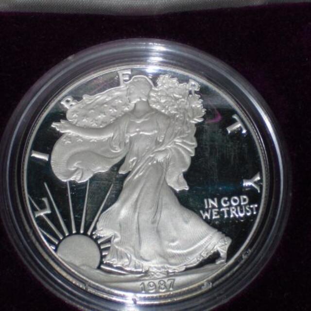 ★アメリカ銀貨★　純銀    1987年Ｓ　プルーフイーグル銀貨　１ＯＺ純銀