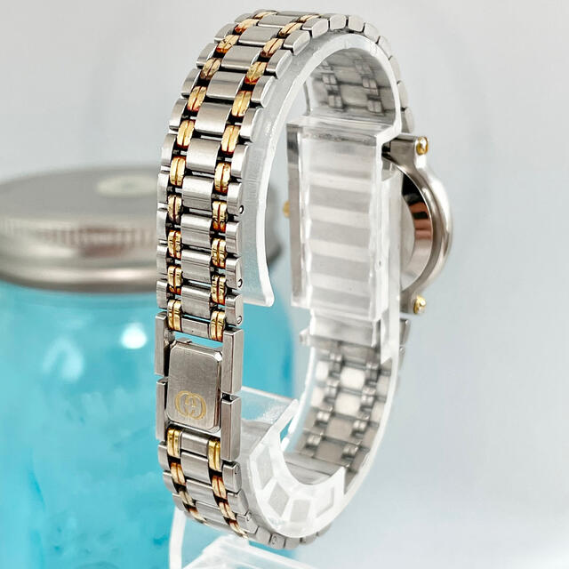 Gucci(グッチ)の158 グッチ時計　レディース腕時計　新品電池　人気　デイト入り レディースのファッション小物(腕時計)の商品写真