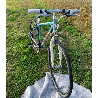 引取りで値下げ可能 美品 Bianchiクロスバイク