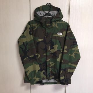 ザノースフェイス(THE NORTH FACE)のノースフェイス　マウンテンパーカー【希少廃盤迷彩カモ柄】(マウンテンパーカー)