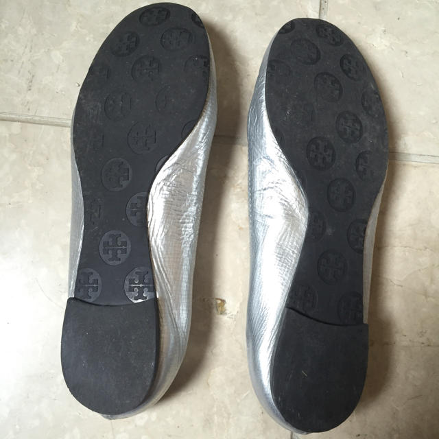 Tory Burch(トリーバーチ)のトリーバーチ♡バレエシューズ23.5cm レディースの靴/シューズ(バレエシューズ)の商品写真