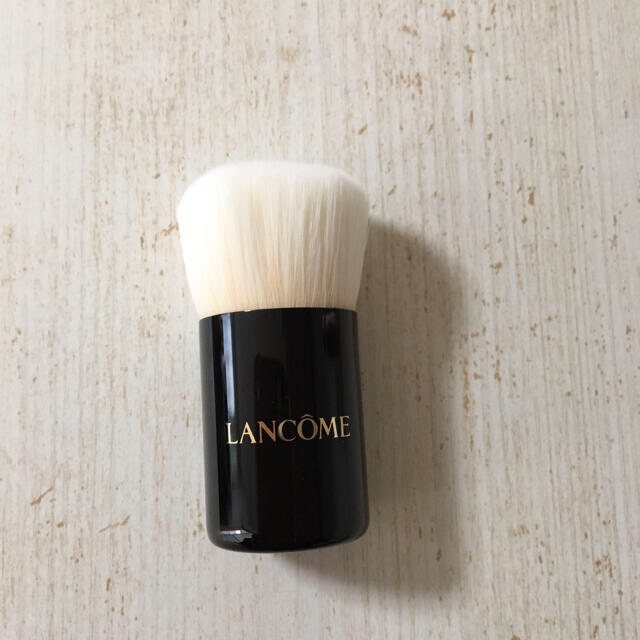 LANCOME(ランコム)のランコム　リキッドファンデーション　ブラシ無し コスメ/美容のベースメイク/化粧品(ファンデーション)の商品写真