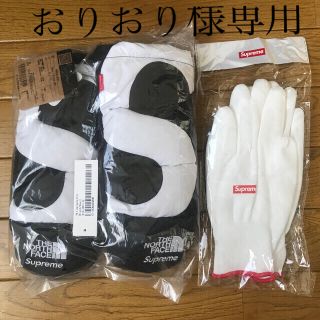 シュプリーム(Supreme)のおりおり様専用　supreme northface nuptse mitts (手袋)