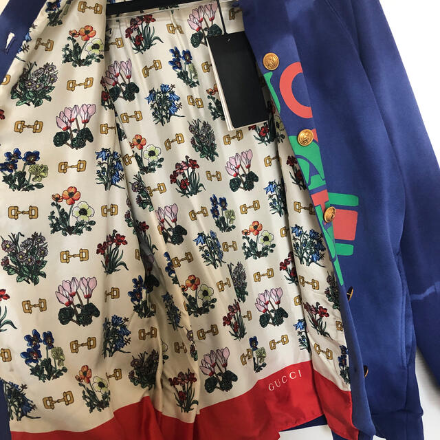 Gucci(グッチ)のGucci  スウェット　ブルゾン　正規品 レディースのジャケット/アウター(ブルゾン)の商品写真