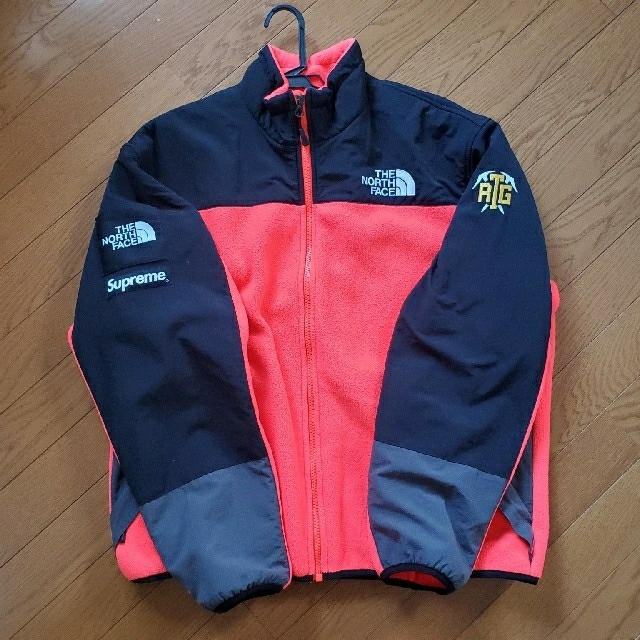 Supreme(シュプリーム)のSupreme The North Face Fleece Jacket M メンズのジャケット/アウター(ブルゾン)の商品写真