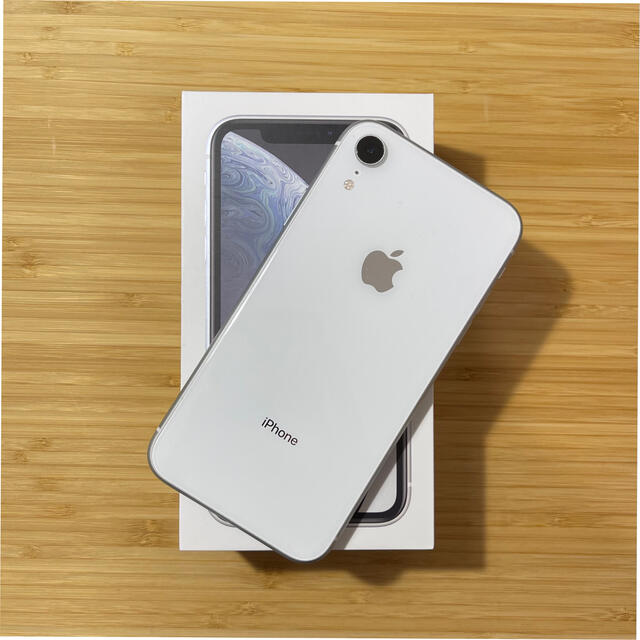 iPhone XR white 64gb SIMフリー