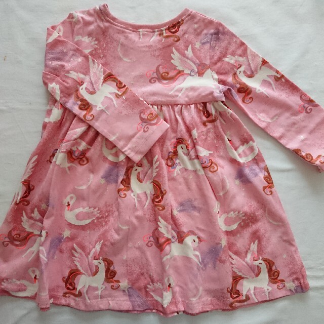 NEXT(ネクスト)の新作❥❥NEXT ユニコーン ワンピース キッズ/ベビー/マタニティのキッズ服女の子用(90cm~)(ワンピース)の商品写真