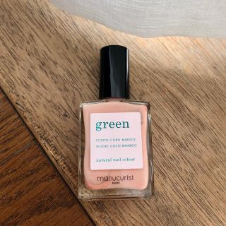 コスメキッチン(Cosme Kitchen)のマニキュア　green 01(マニキュア)