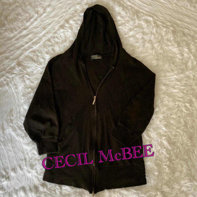 CECIL McBEE(セシルマクビー)のセシルマクビーのパーカー レディースのトップス(パーカー)の商品写真