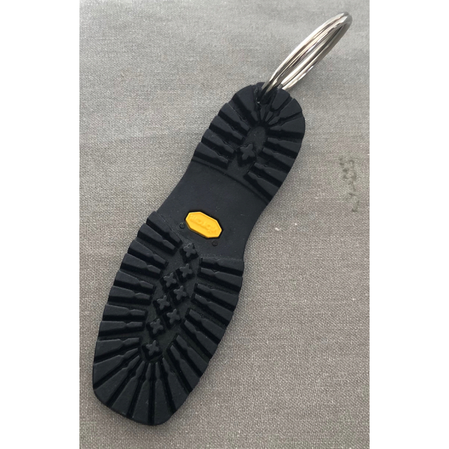 vibram(ビブラム)のVIBRAM ソールキーホルダー メンズのファッション小物(キーホルダー)の商品写真