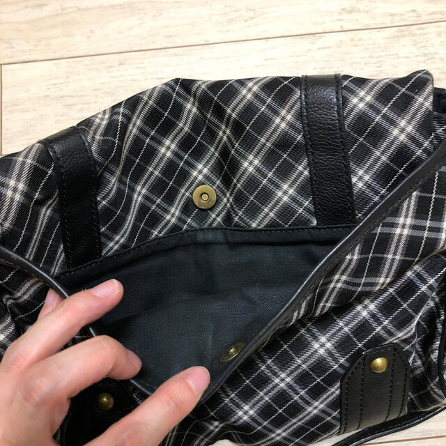 BURBERRY BLUE LABEL(バーバリーブルーレーベル)のバーバリーブルーレベル レディースのバッグ(ショルダーバッグ)の商品写真