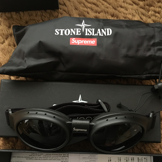 Supreme(シュプリーム)のSupreme  Stone Island Goggles Black メンズのアクセサリー(その他)の商品写真