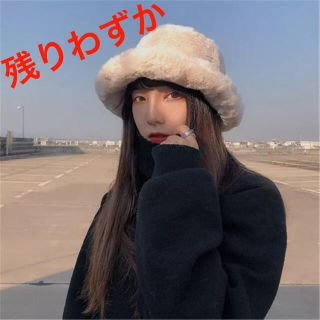 ザラ(ZARA)の早い者順☆大人気ふわふわフェイクファーハット バケットハット アイボリー(ハット)