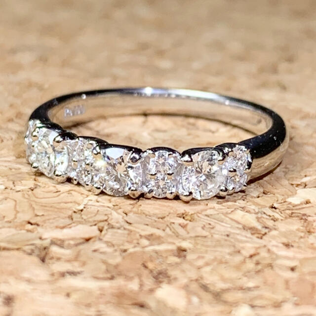 エタニティ　ダイヤモンド　0.60ct  ダイヤモンドリング　エタニティリング レディースのアクセサリー(リング(指輪))の商品写真