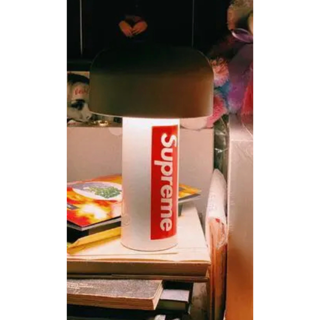 Supreme(シュプリーム)のsupreme / FLOS Bellhop Lamp  LEDスタンド インテリア/住まい/日用品のライト/照明/LED(フロアスタンド)の商品写真