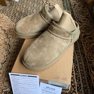 UGG W クラシックスリッパー-eastgate.mk