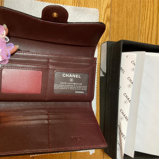 CHANEL(シャネル)のCHANEL ノベルティ 長財布 レディースのファッション小物(財布)の商品写真