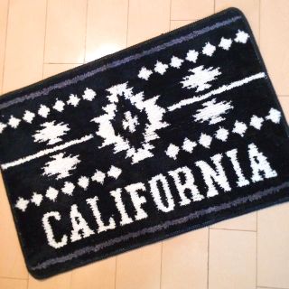 新品 California マット  (玄関マット)