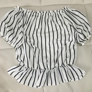 イング(INGNI)のINGNI オフショルダー(Tシャツ(半袖/袖なし))