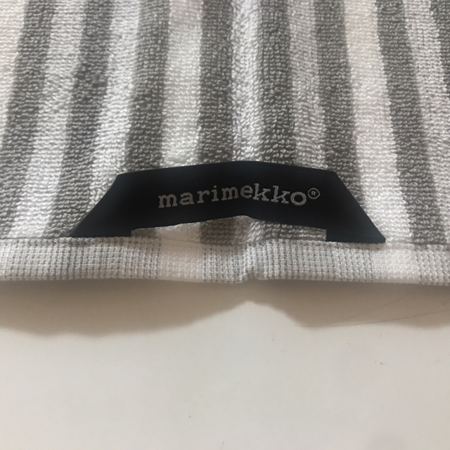 marimekko(マリメッコ)のマリメッコ　バンドタオル(タグ付き新品未使用) エンタメ/ホビーのアニメグッズ(タオル)の商品写真