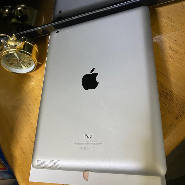 準美品　iPad4 16GB  WIFI モデル　アイパッド　　第4世代 1