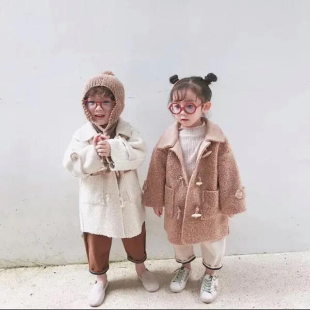 こどもビームス(コドモビームス)の新品！ボアダッフルコート キッズ/ベビー/マタニティのキッズ服女の子用(90cm~)(コート)の商品写真